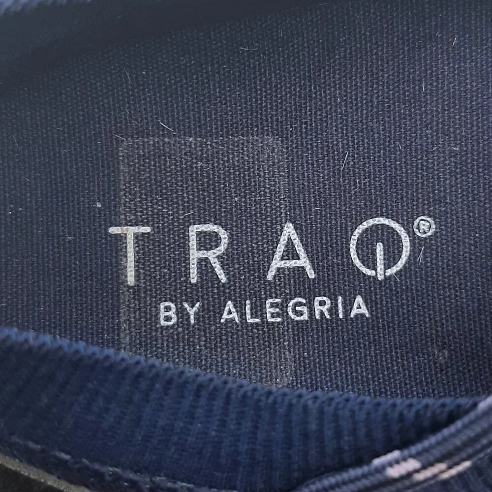 TRAQ By Alegria QOOL Lavender Navy & Lavender Lace Up Athletic Sneakers SZ 37 - Picture 12 of 12